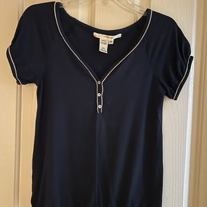 Women’s Studio M shirt
